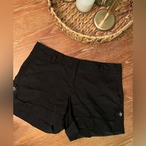 EUC Theory black shorts side tab buttons 5inch inseam size 12